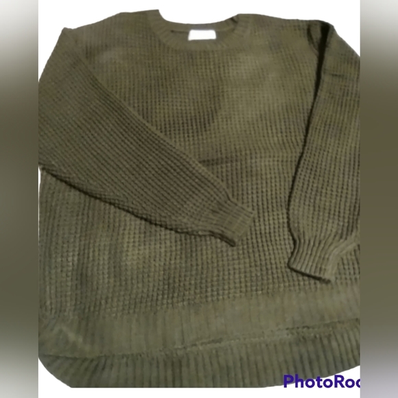 Cozy Long Sleeve Round Neck Sweater Plus Sizes - Picture 3 of 4